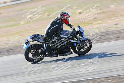 media/Feb-05-2023-Classic Track Day (Sun) [[c35aca4a42]]/Group 2/session 4 turn 4/